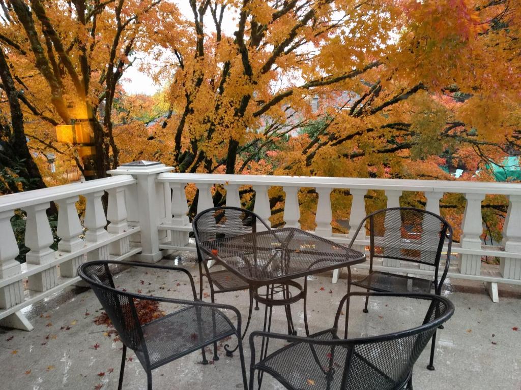 Сьюит (Люкс с кроватью размера «king-size»), Evermore Guesthouse