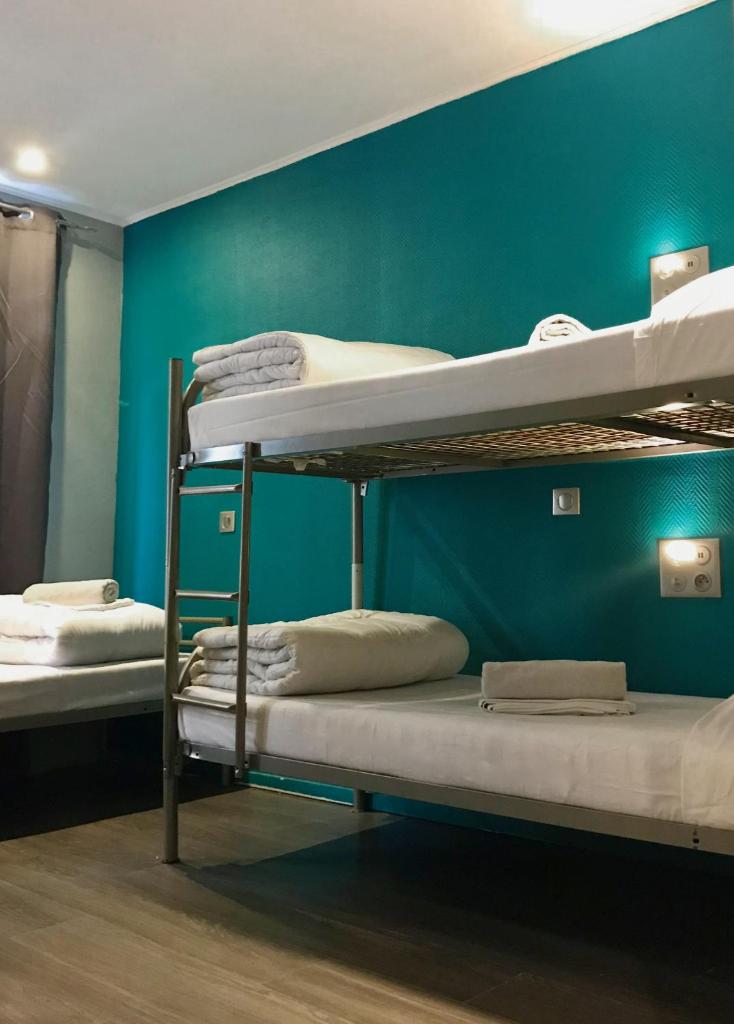 Plug Inn Montmartre Hostel, Париж