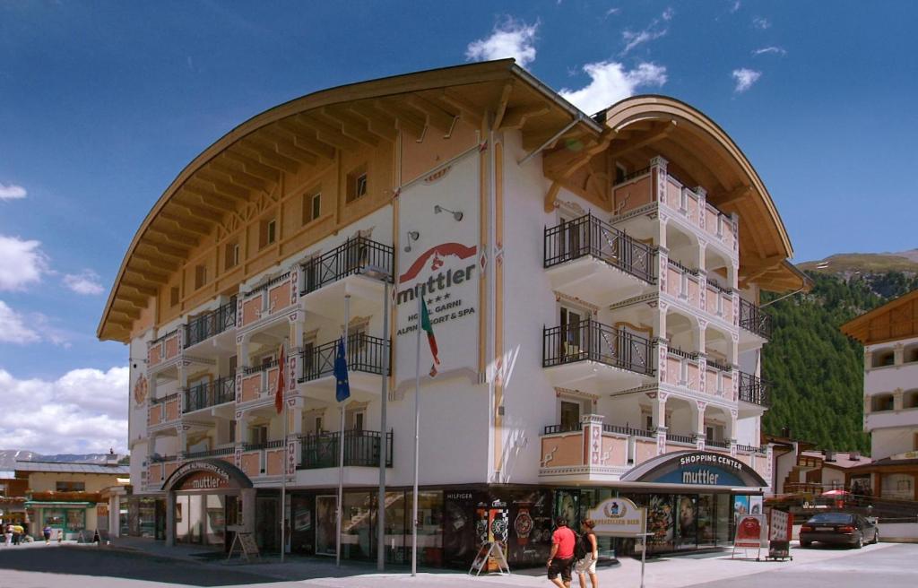 Hotel Garni Muttler Alpinresort & Spa, Замнаун