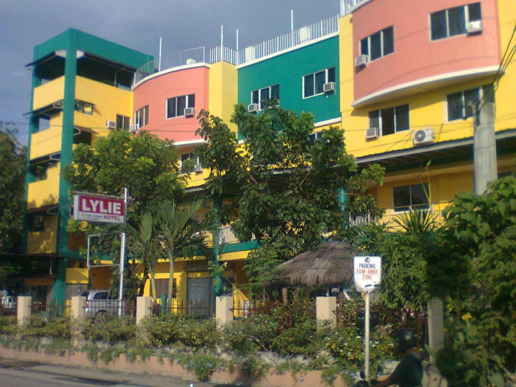 Lylie Hotel, Себу