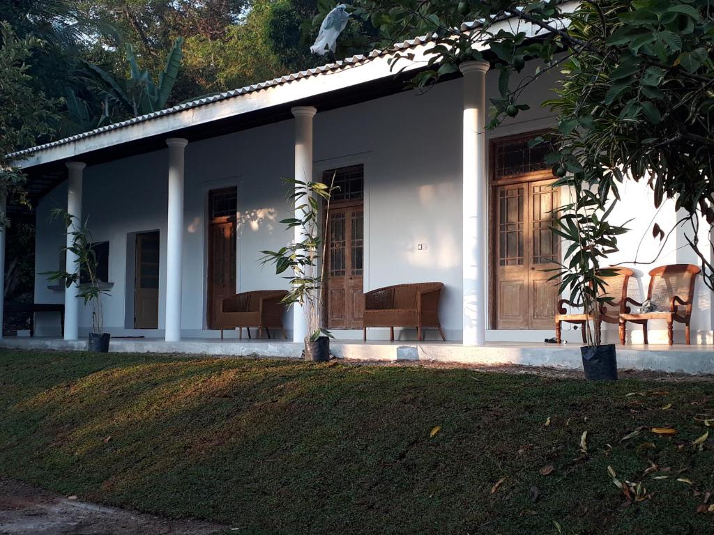 South House-Weligama, Велигама