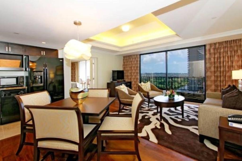 Четырехместный (Люкс с 1 спальней), Wyndham Vacation Resorts Royal Garden at Waikiki