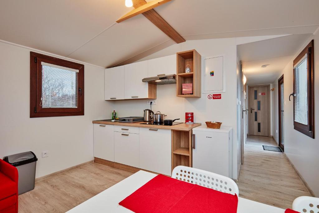 Номер (Передвижной дом), Route E58 - Camp Košice