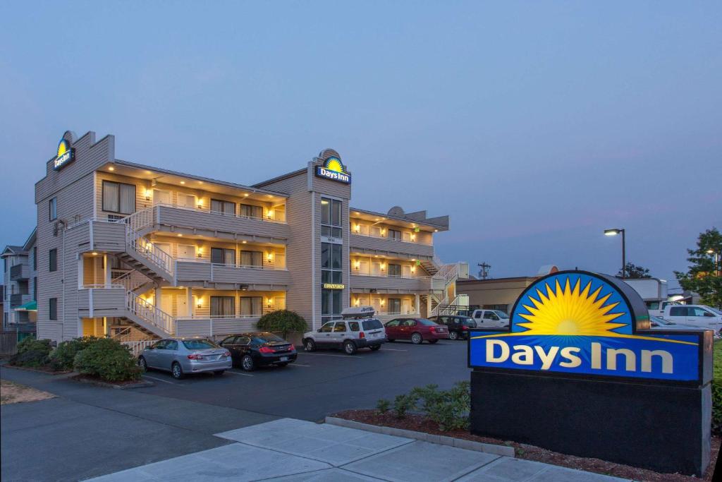 Days Inn by Wyndham Seattle North of Downtown, Сиэтл