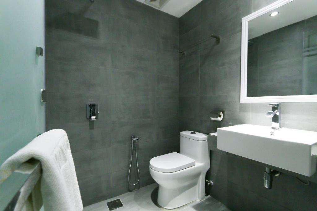 Трехместный (Стандартный семейный номер), Hotel 99 Sri Petaling (Bukit Jalil)