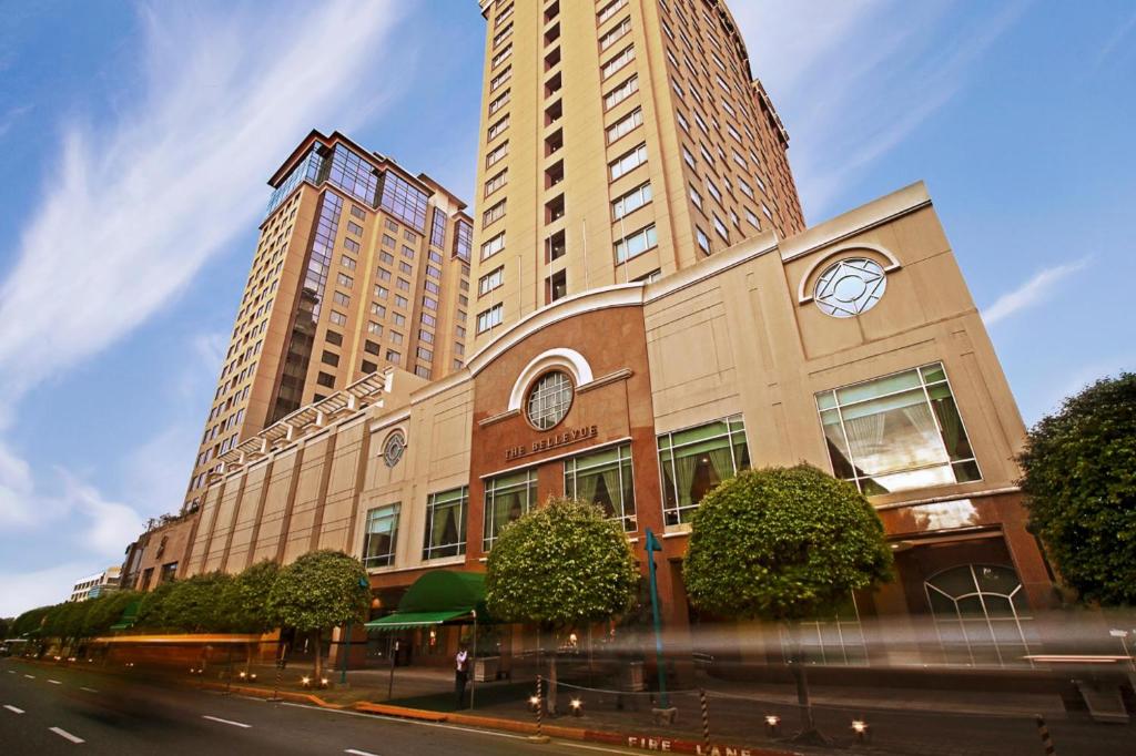 The Bellevue Hotel, Манила