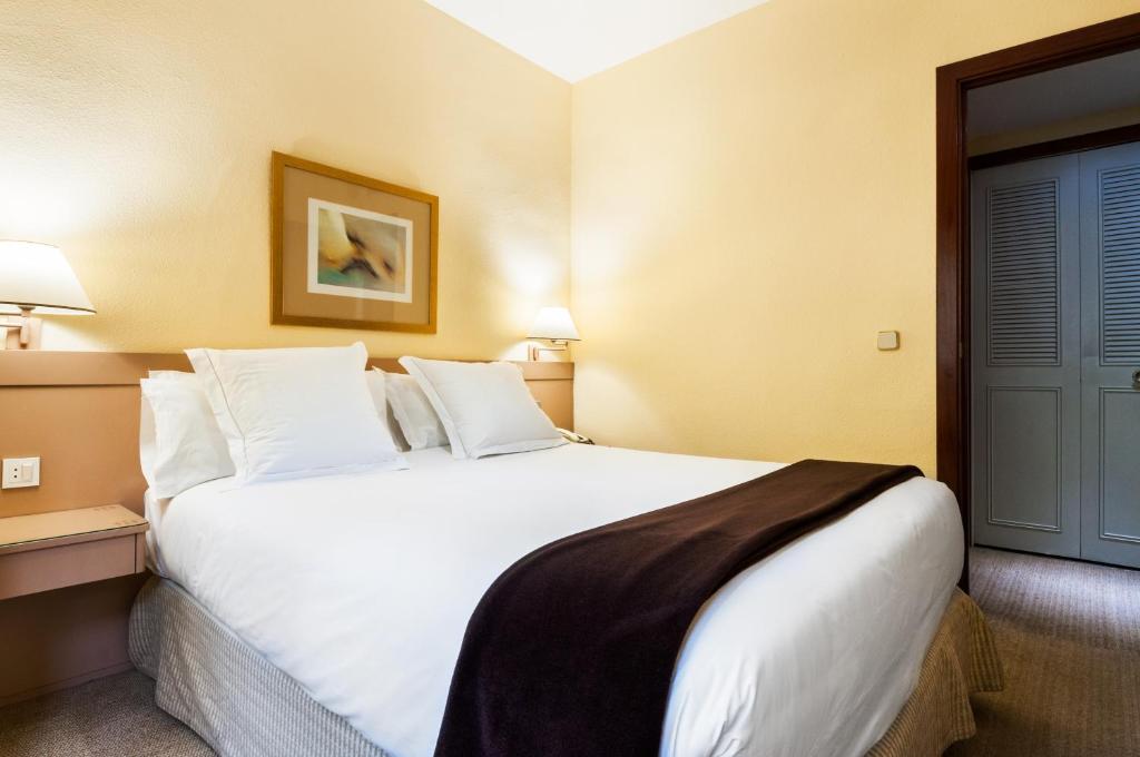 Espahotel Plaza Basílica, Мадрид