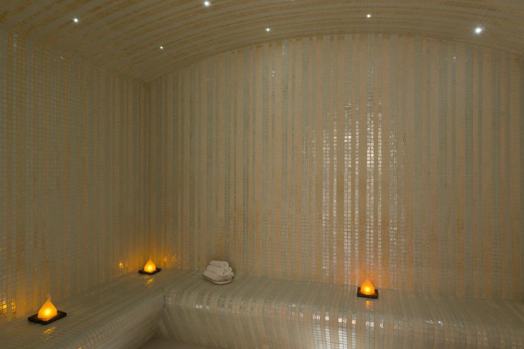 Hotel Le Mareuil, Париж