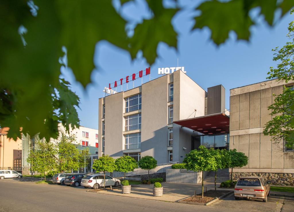 Hotel Laterum, Печ