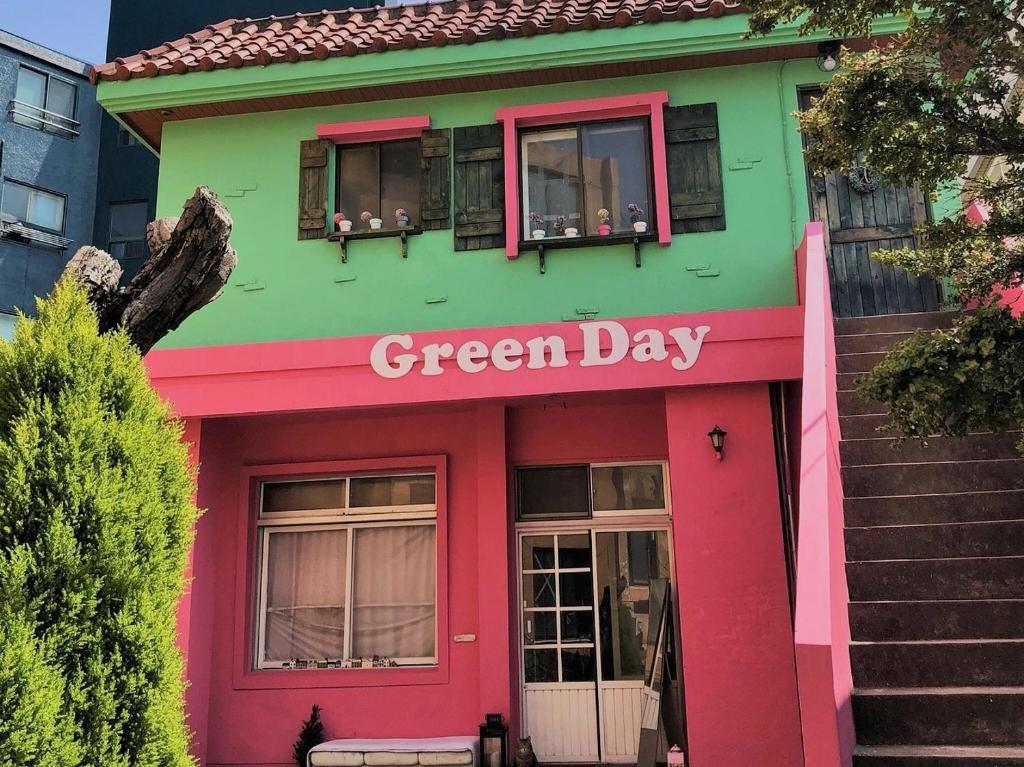 Greenday Guesthouse, Чеджу