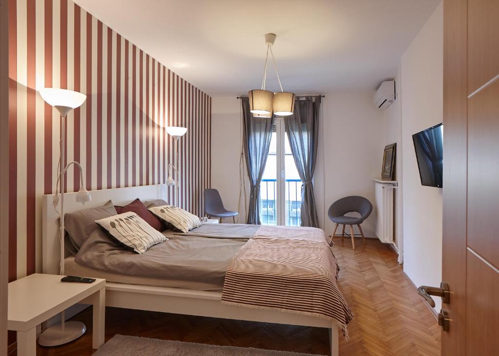 Апартаменты (Апартаменты), Take 5