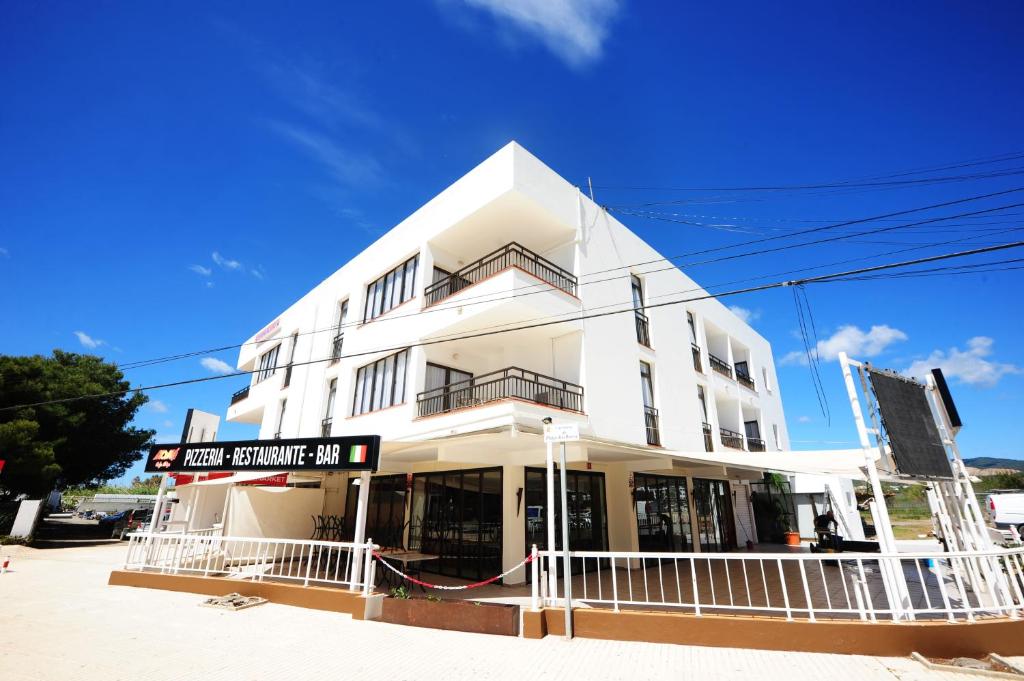 Los Escondidos Ibiza, Ибица