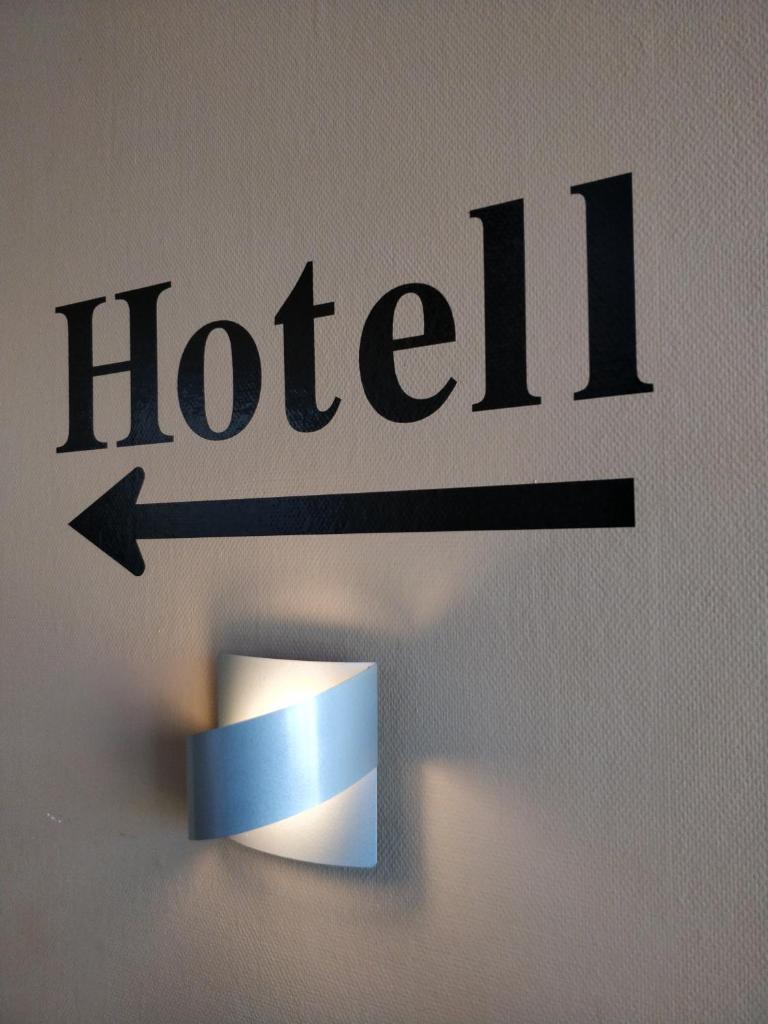Highway Hotel, Сундсвалль