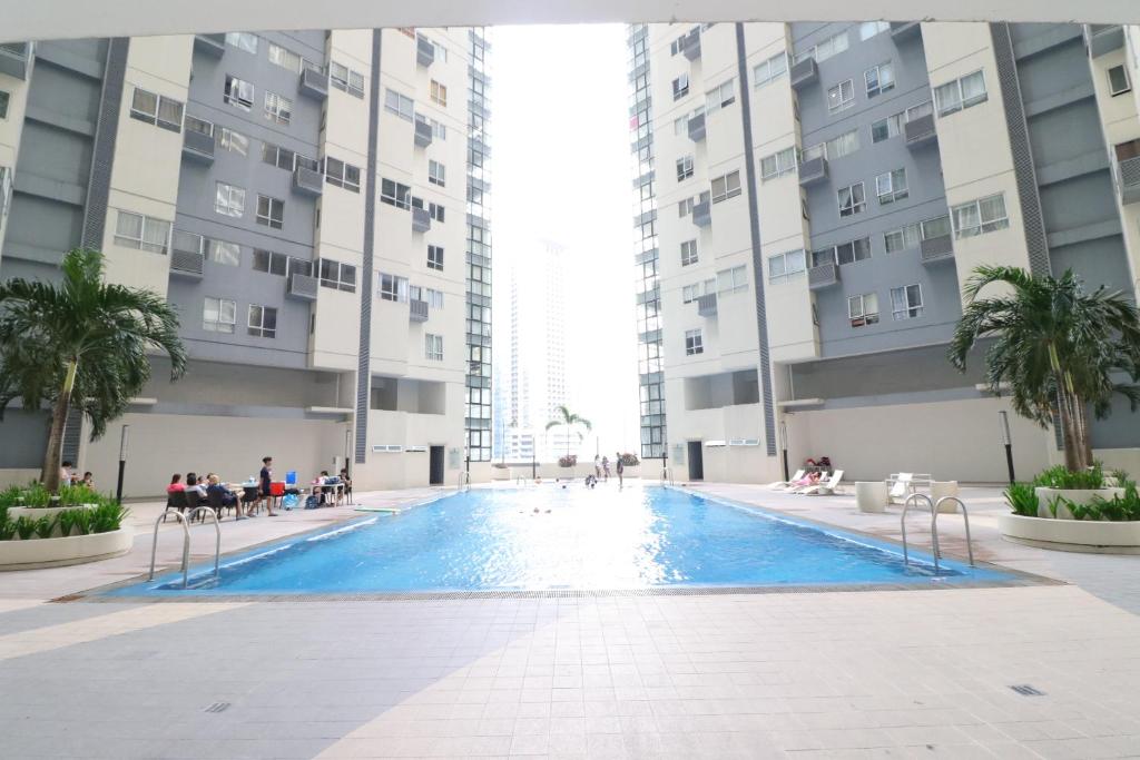 Апартаменты (Апартаменты с 1 спальней), Oasis Regency @ Fort Victoria BGC