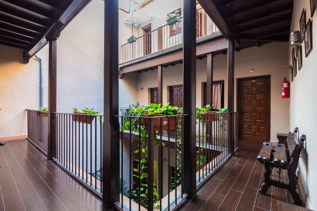 Hotel Patio de las Cruces, Севилья