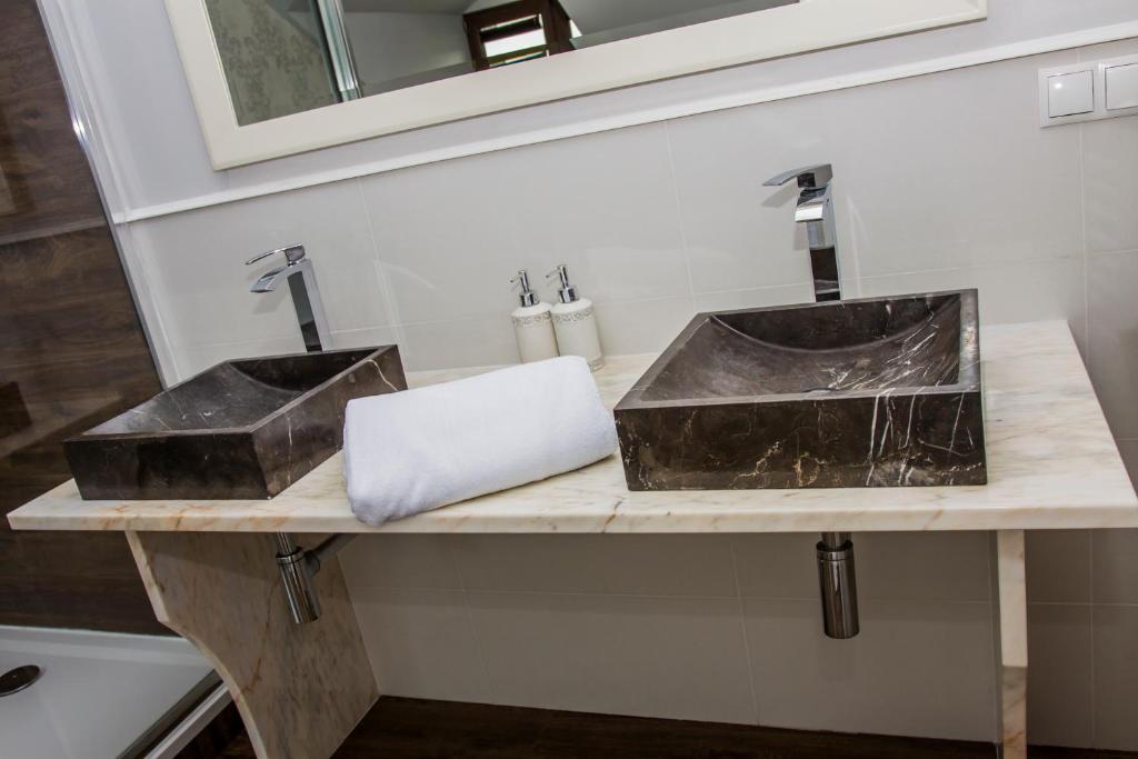 Двухместный (Большой двухместный номер с 1 кроватью), Dworek Jabłonna