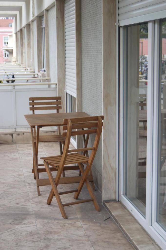 Семейный (Классический семейный номер с общей ванной комнатой), Wallis São Bento