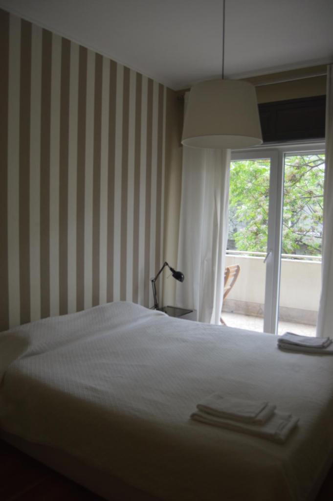 Семейный (Классический семейный номер с общей ванной комнатой), Wallis São Bento