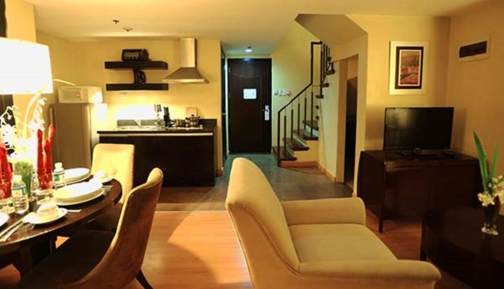 Сьюит (Люкс Lancaster с 3 спальнями), Lancaster Hotel