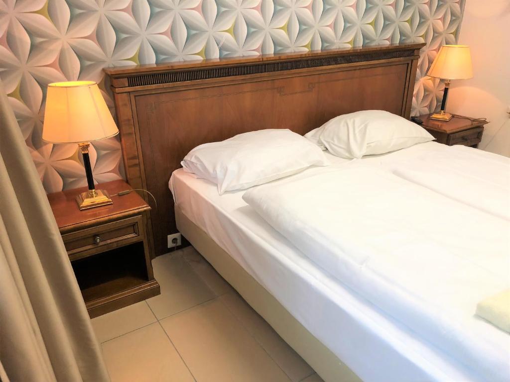 M-Hotelking, Кельн