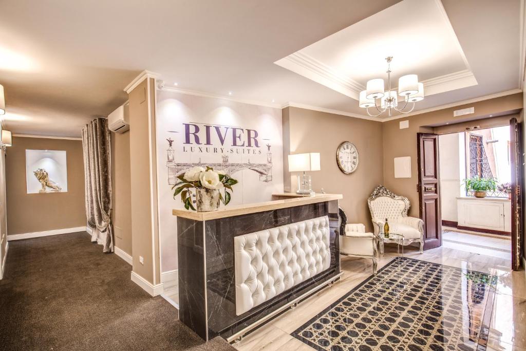 River Luxury Suites, Рим