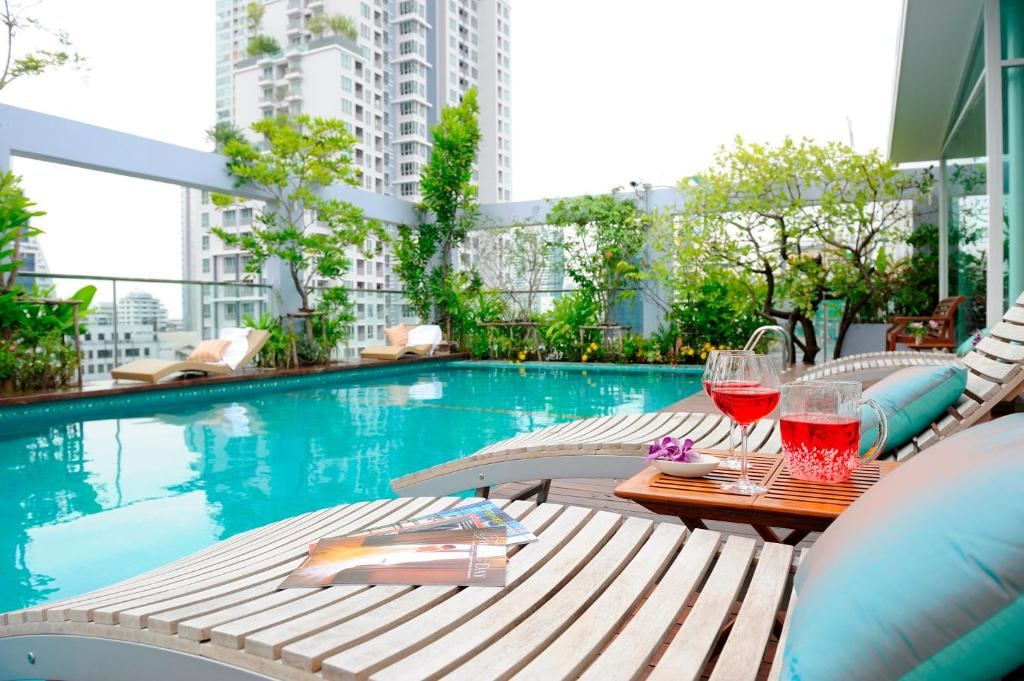 Sabai Sathorn Service Apartment, Бангкок