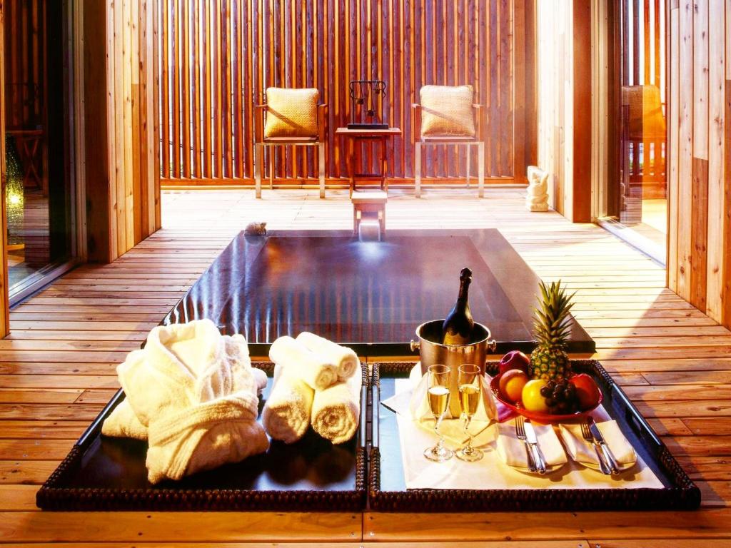 Relax Resort Hotel, Атами