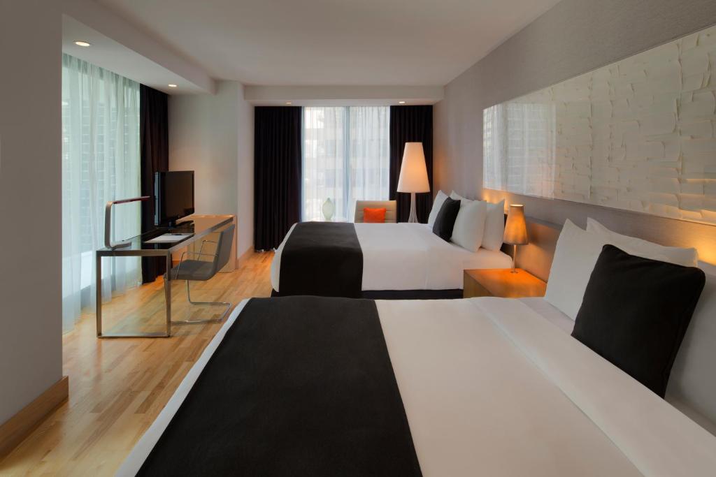 Radisson Blu Aqua Hotel Chicago, Чикаго