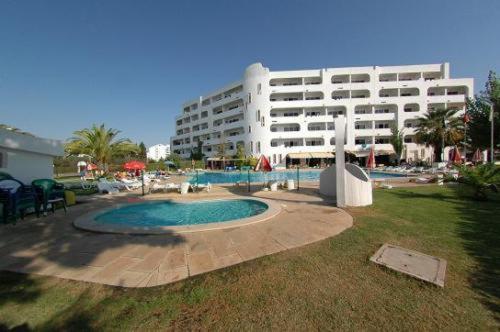 Apartamentos Turisticos Silchoro, Албуфейра