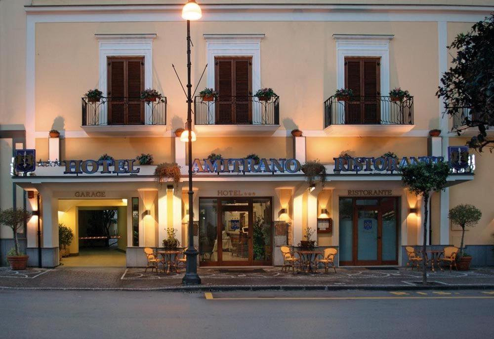 Hotel Ristorante Amitrano, Помпеи