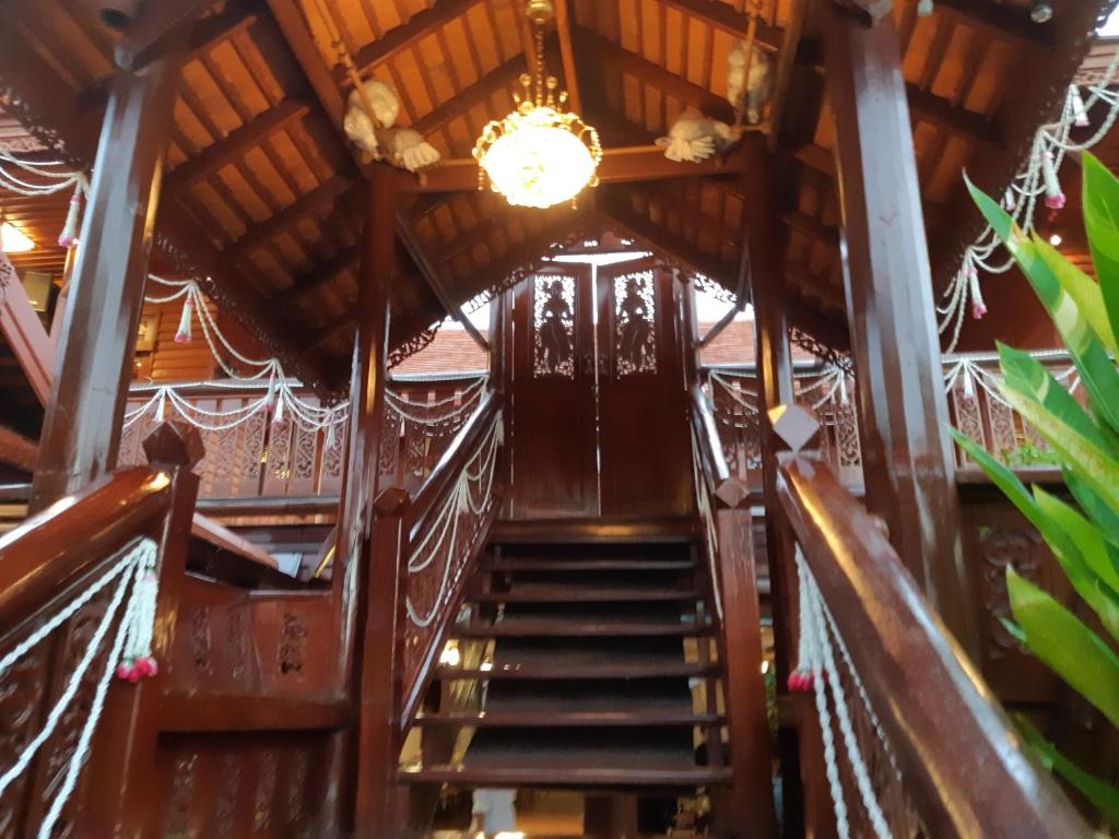 Montri Resort Donmuang Bangkok, Бангкок