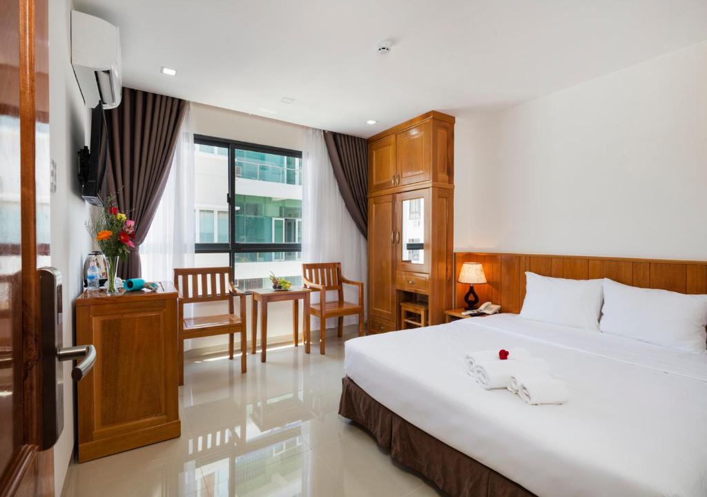 Royal Hotel Nha Trang, Нячанг