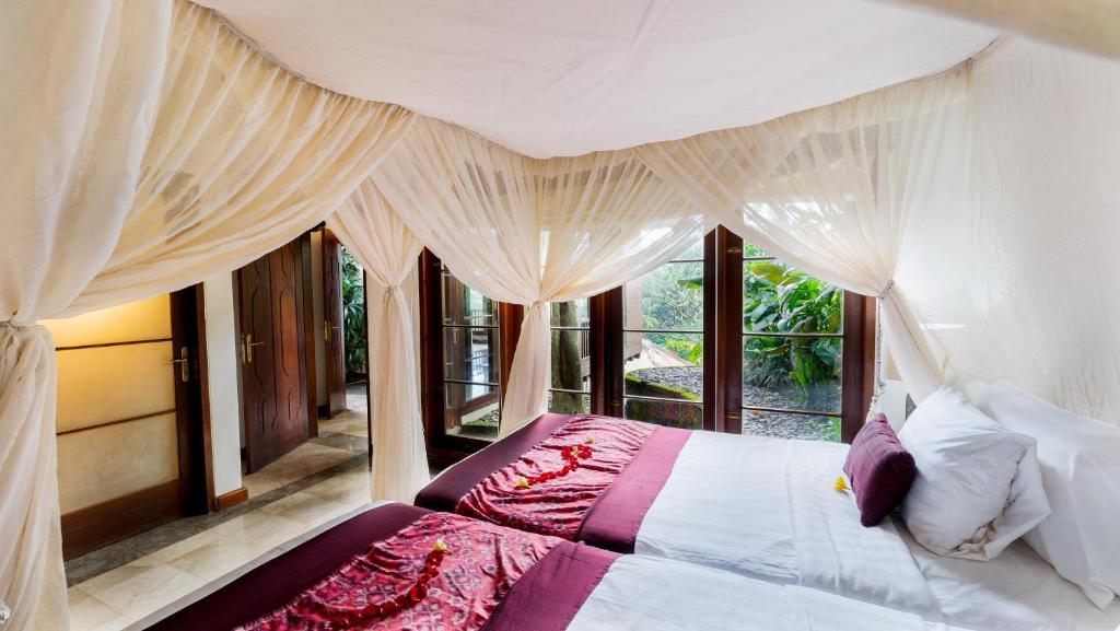 Вилла (Семейная вилла с видом на долину, бассейном и бесплатным ежедневным полдником), Natura Villa Ubud Bali