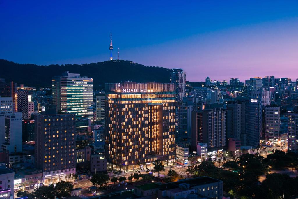 Novotel Ambassador Seoul Dongdaemun Hotels & Residences, Сеул