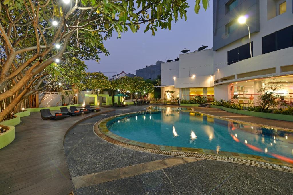 HARRIS Hotel Tebet Jakarta, Джакарта