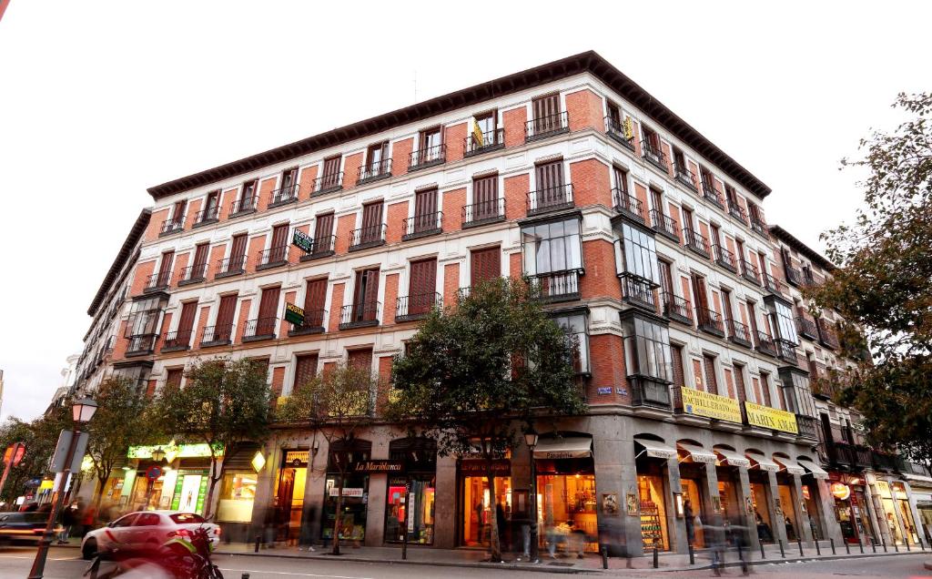 Hostal Silserranos, Мадрид