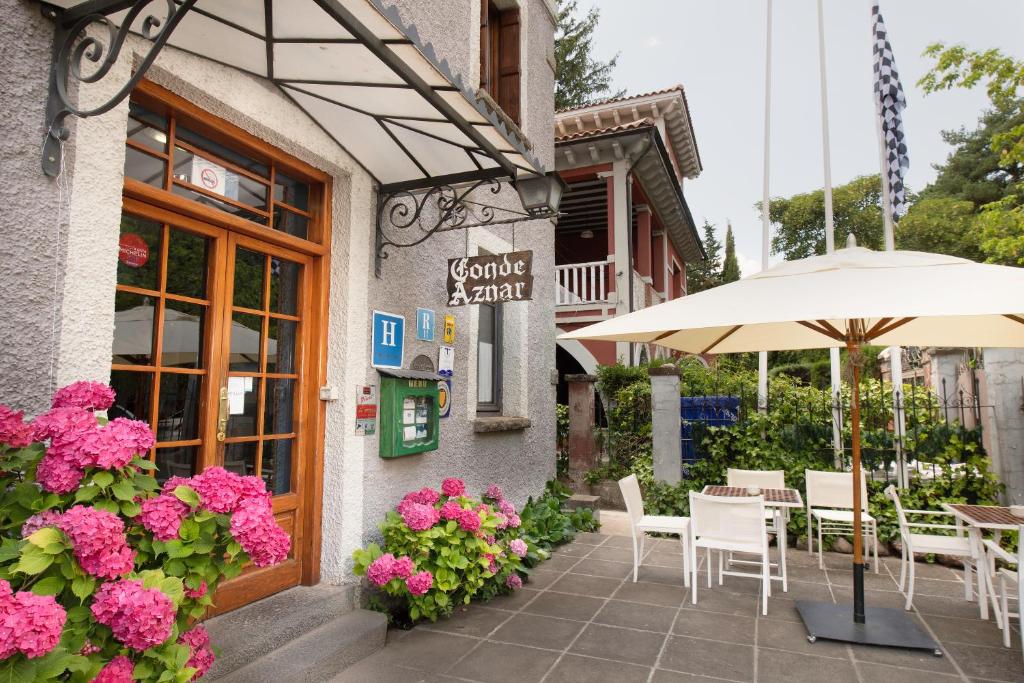 Conde Aznar, Памплона