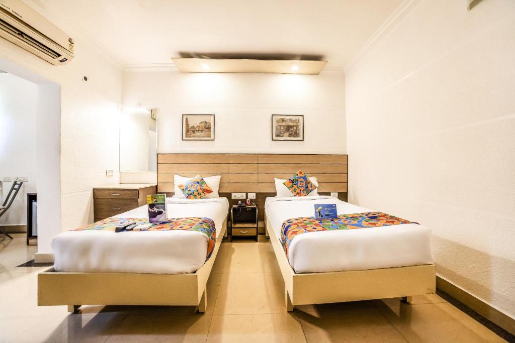 Двухместный ((Sanitised) Superior Twin Room), FabHotel Flamingo Anna Nagar