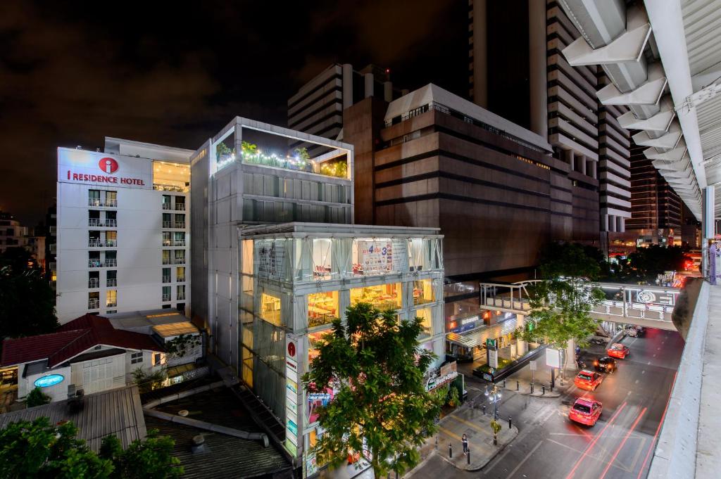 I Residence Hotel Silom, Бангкок