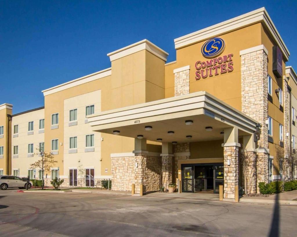 Comfort Suites West Dallas-Cockrell Hill, Даллас