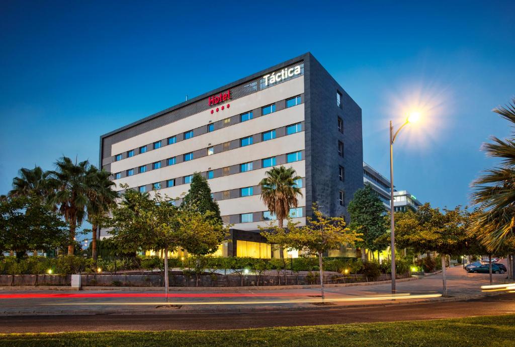 Hotel Táctica, Валенсия