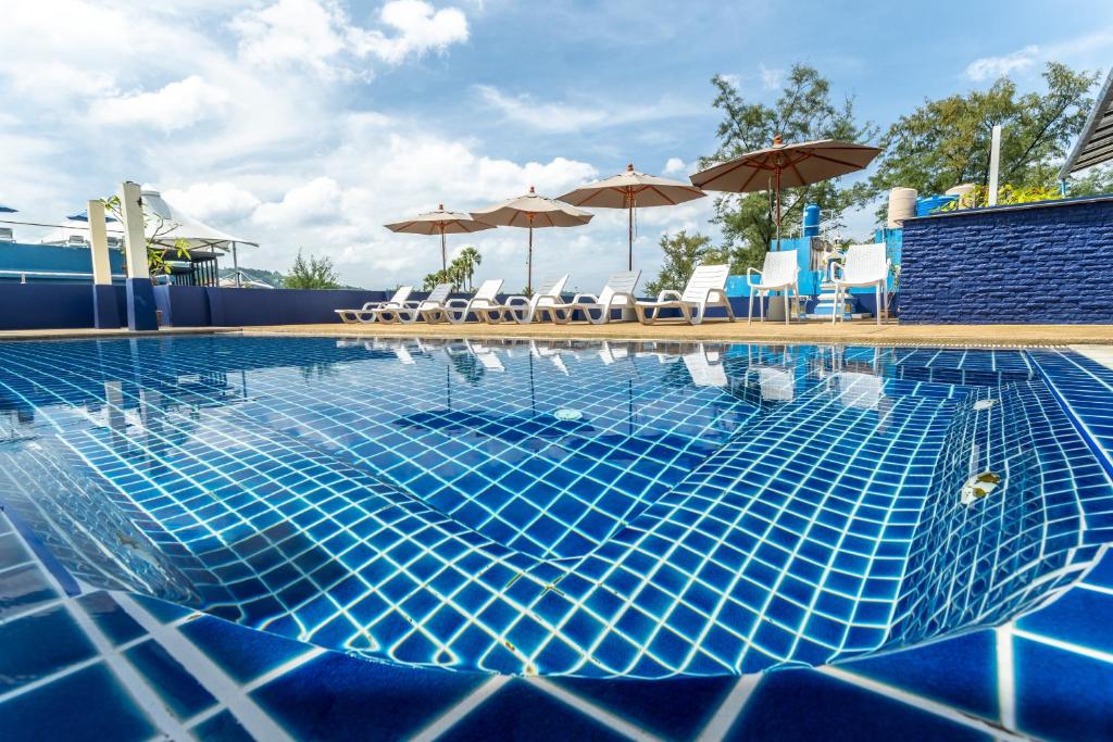 Отель White Sand Resortel, Patong, Пхукет