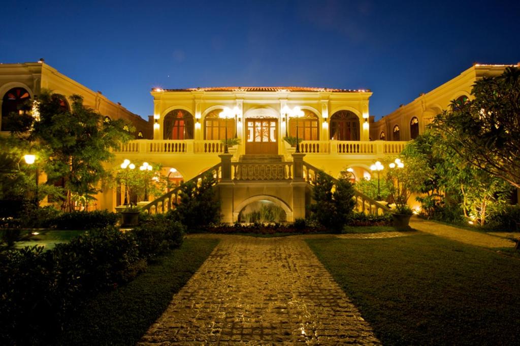 Praya Palazzo, Бангкок