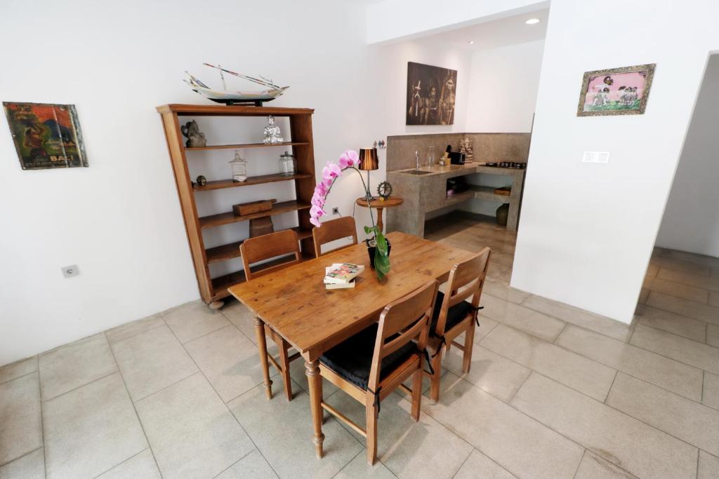 Апартаменты (Апартаменты с 1 спальней и отдельным бассейном), The Apartments Canggu