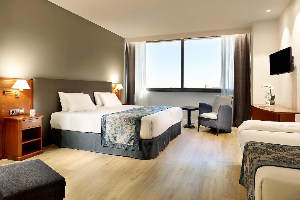 Exe Isla Cartuja, Севилья