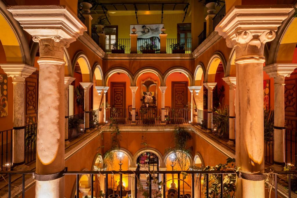 Hotel Casa Del Poeta, Севилья