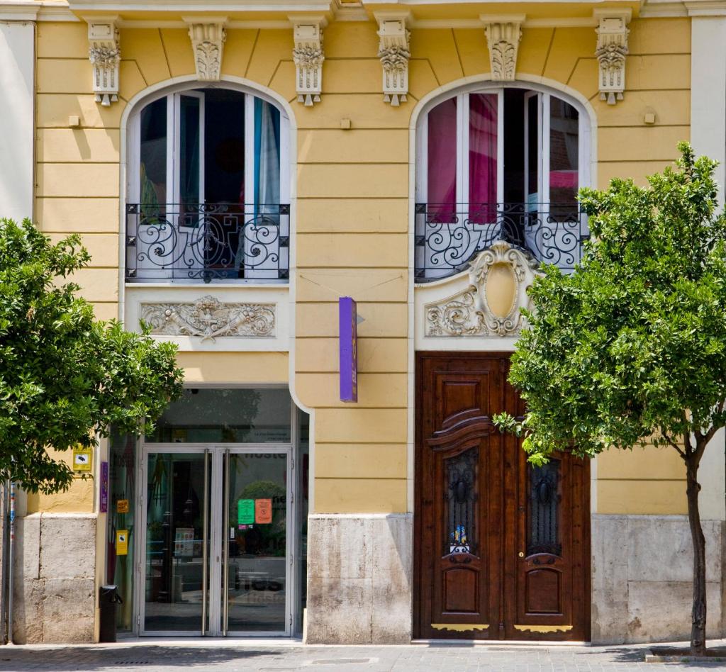 Purple Nest Hostel, Валенсия