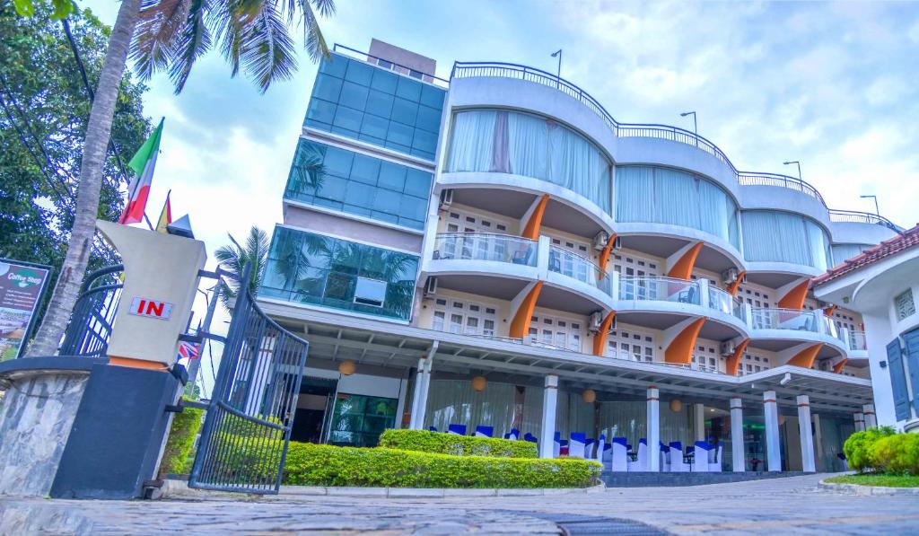 Ceylon Sea Hotel, Тангалла