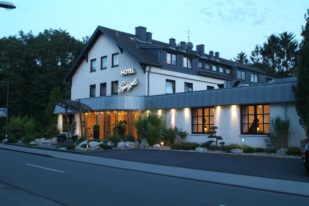 Hotel Spiegel, Кельн