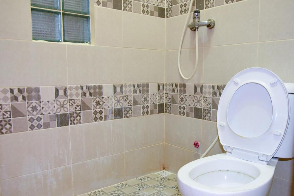 Двухместный (Двухместный номер с 1 кроватью), RedDoorz near Mangga Dua Square